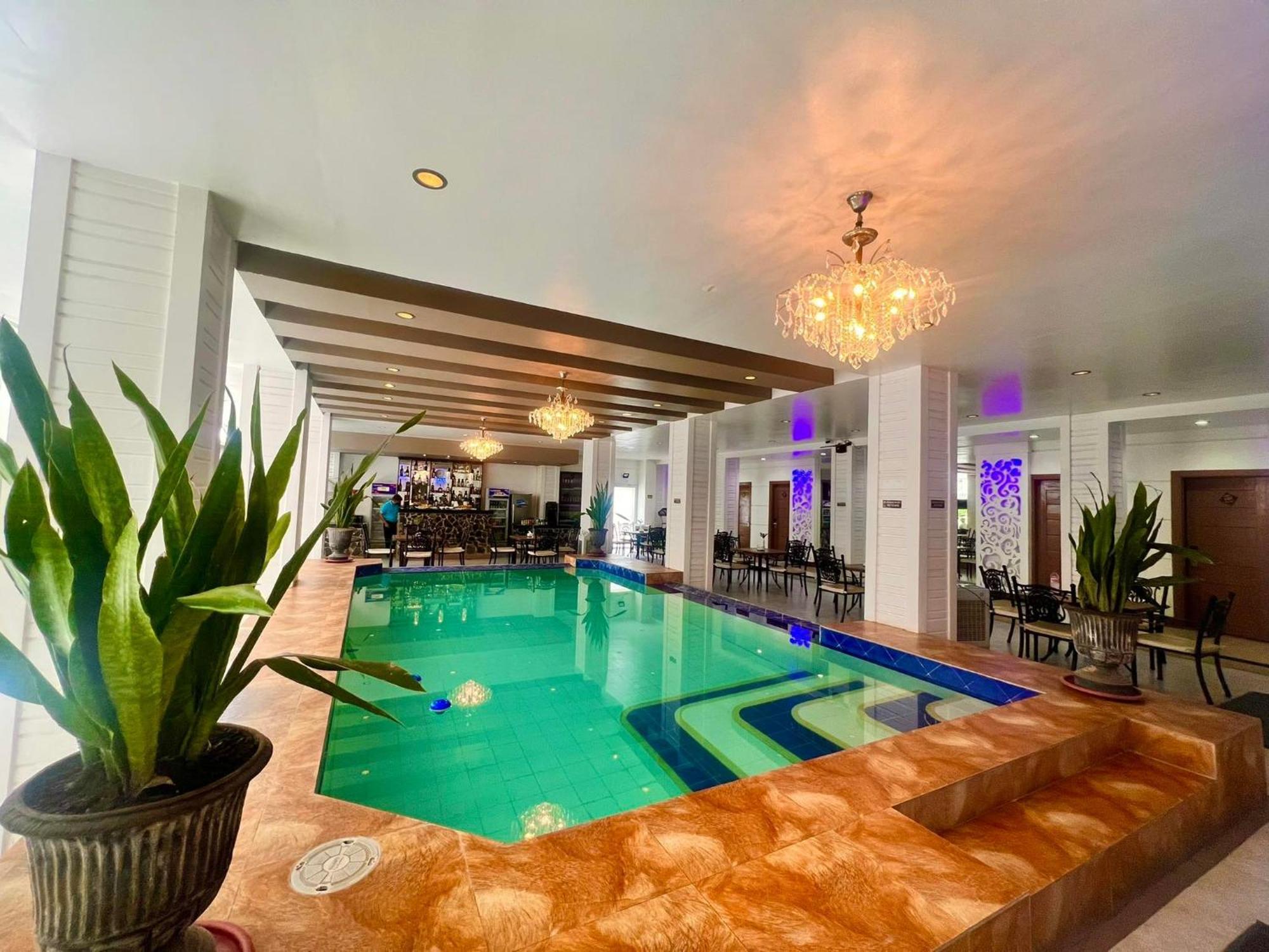 Bergamo Hotel 린가옌 외부 사진